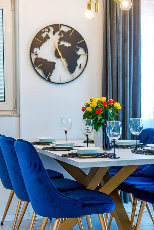 Bluesky Deluxe Apartment Free Parking 杜布罗夫尼克 外观 照片