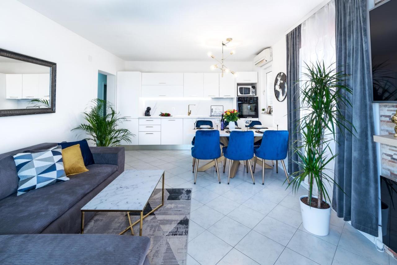 Bluesky Deluxe Apartment Free Parking 杜布罗夫尼克 外观 照片